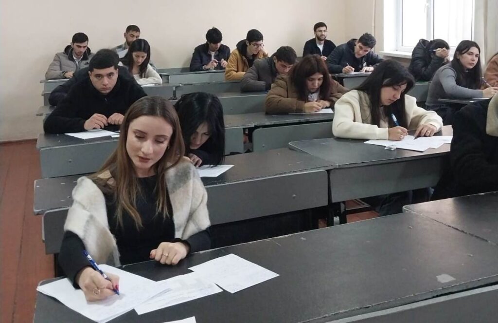 Mingəçevir Dövlət Universitetində (MDU) 2024/2025-ci Tədris ilinin Payız semestrinin imtahan sessiyası davam edir