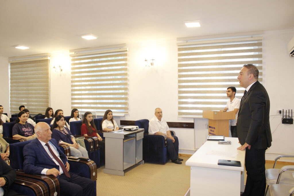 Mingəçevir Dövlət Universitetində “Konstitusiya və Suverenlik İli” çərçivəsində elmi fəaliyyəti ilə fərqlənən tələbələr təltif olunub