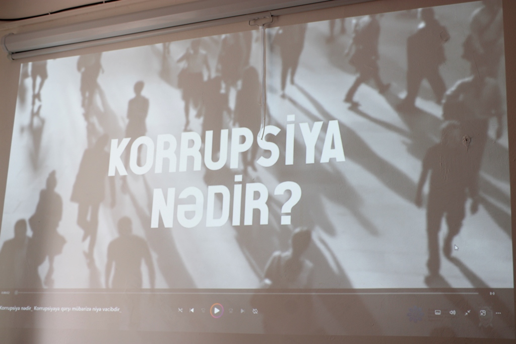 MDU-da “Korrupsiyaya qarşı mübarizənin əsasları” mövzusunda elmi-praktik seminar keçirilib