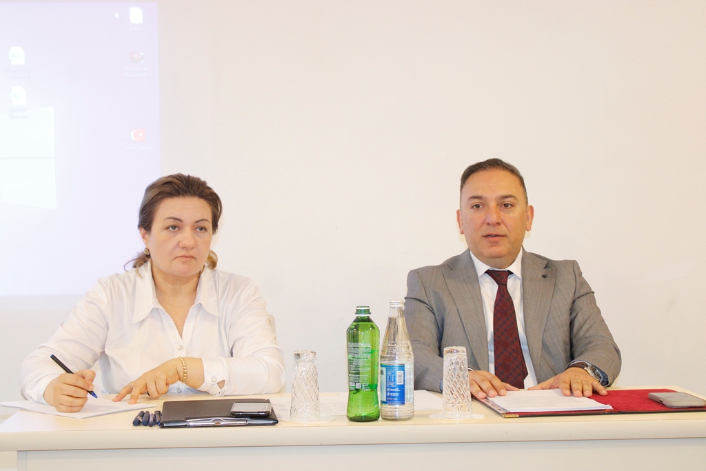 Mingəçevir Dövlət Universitetinin Elmi Şurasının növbədənkənar iclası keçirilib