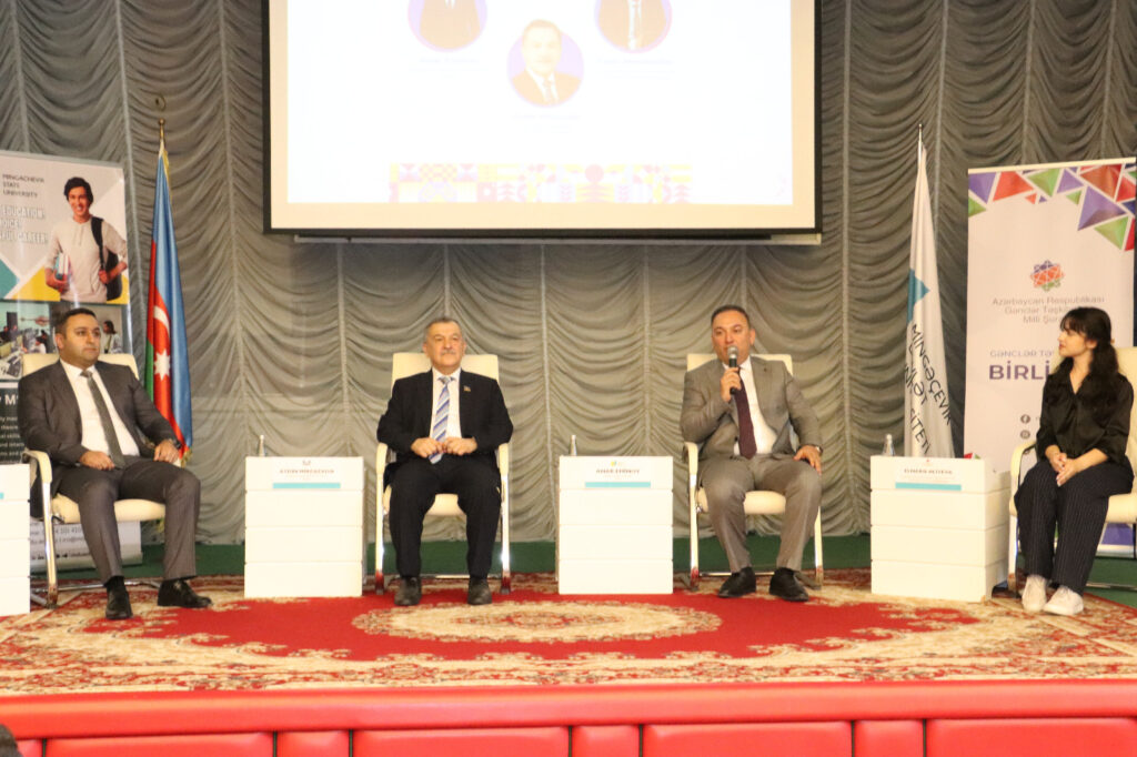 Mingəçevir şəhərində “Gələcəyə #Birlikdə Sosial Fəallıq və İnkişaf Proqramı” layihəsi çərçivəsində Gənclər Forumu keçirilib