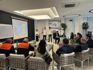 Подробнее о статье Mingəçevir Dövlət Universitetinin tələbələri üçün universitet-sənaye əməkdaşlığı nümunəsi: “Azərbaycan İES” MMC-də Açıq dərs