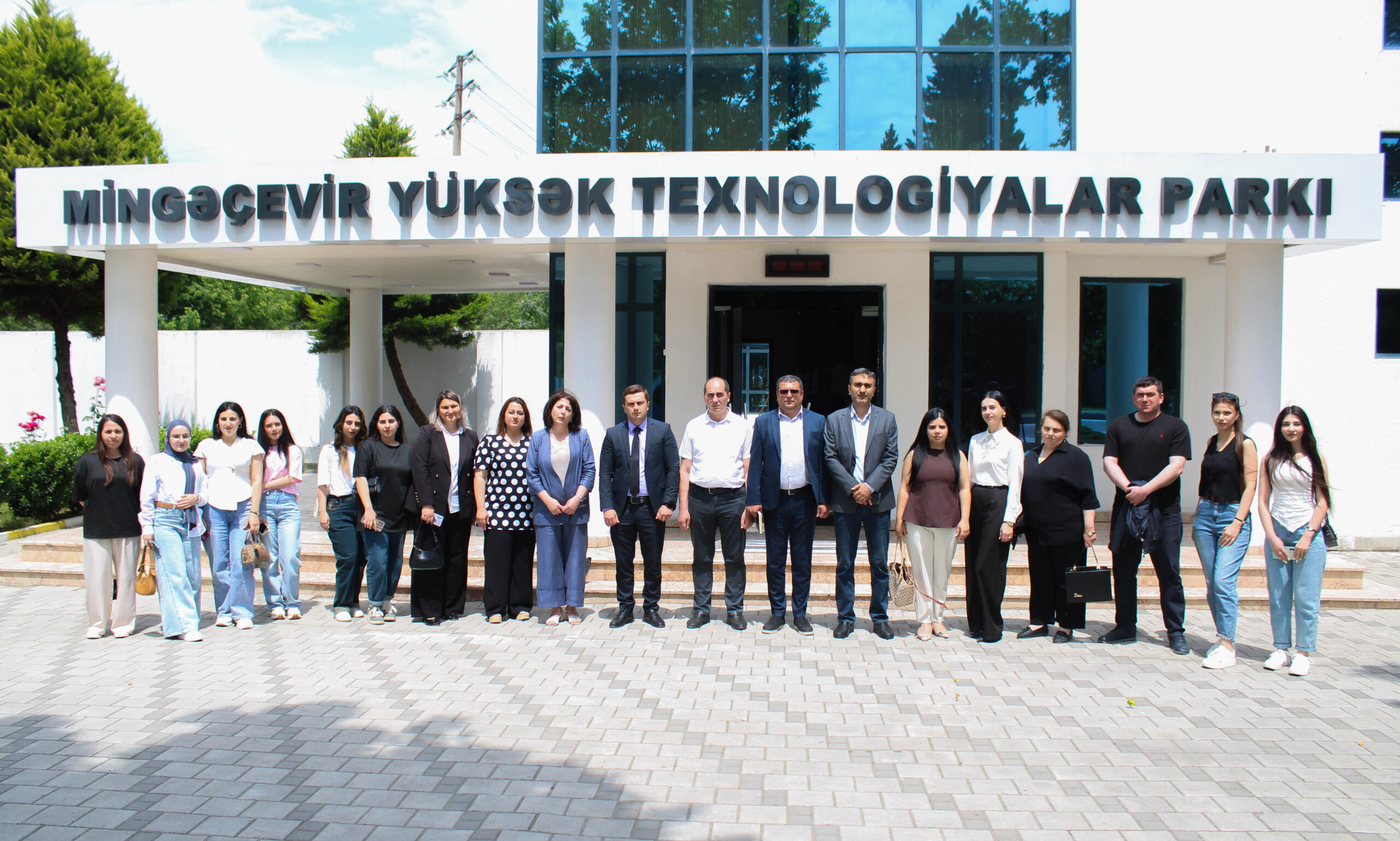 Mingəçevir Dövlət Universitetində “Sıfır Karbon Ekofest” uğurla baş tutdu: yaşıl transformasiya və dayanıqlı kampus idarəetməsi prioritet kimi önə çıxdı