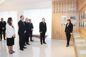 Подробнее о статье Echoes of Bakhtiyar Vahabzadeh at His Homeland: A Grand Literary and Artistic Event Held in Sheki on the Occasion of the Poet’s 100th Anniversary