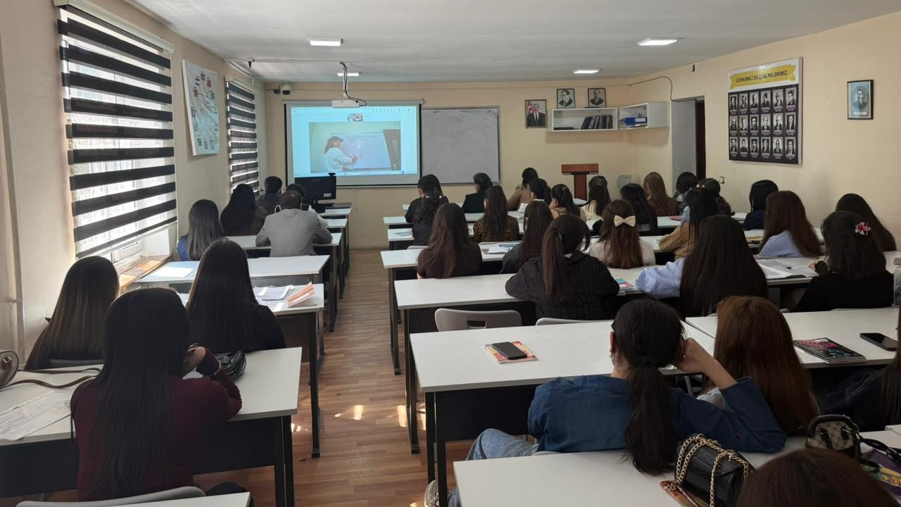 Mingachevir State University Hosts a Master Class Dedicated to Azerbaijani Linguistics